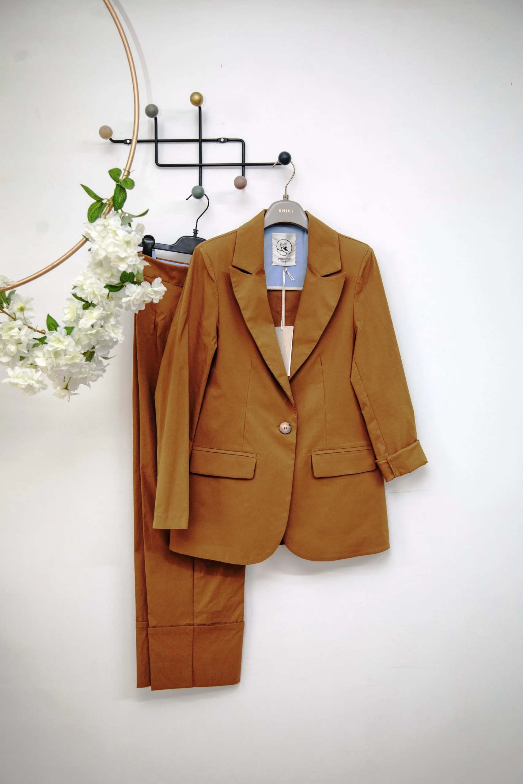 TAILLEUR GIACCA E PANTALONE BISCOTTO