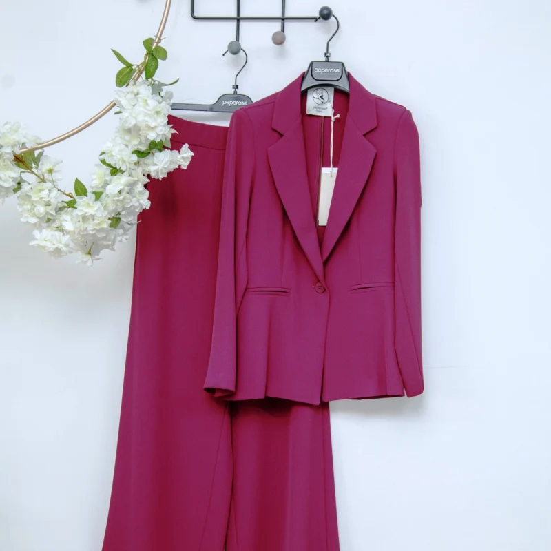 TAILLEUR GIACCA E PANTALONE AMARANTO MODELLO TRIXIE