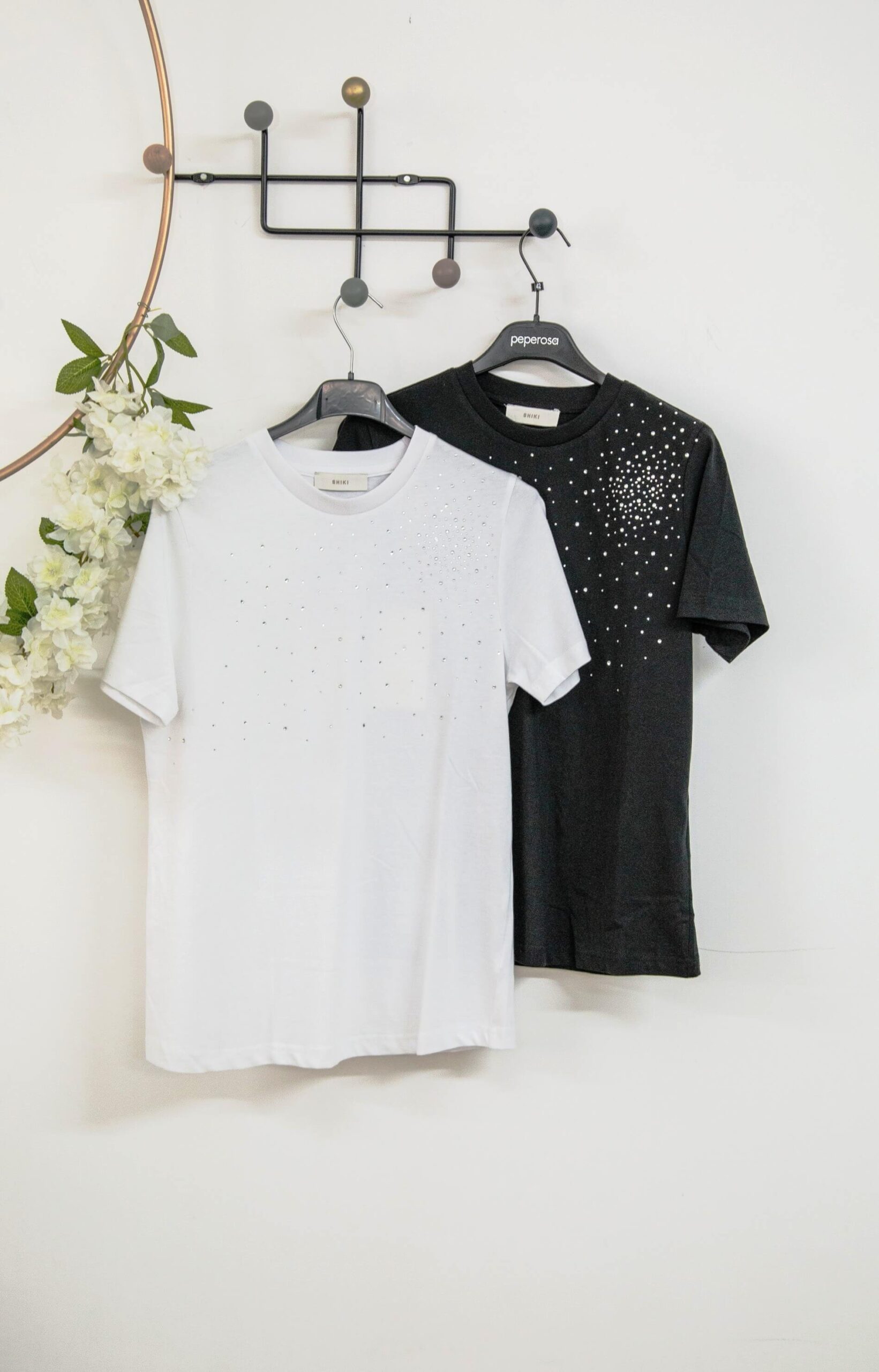 T SHIRT SHIKI MODELLO YANNELL